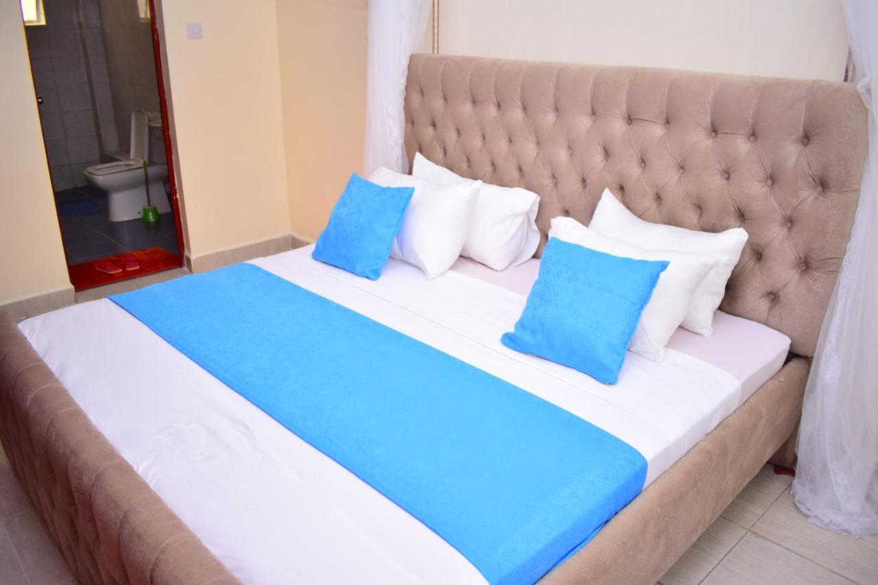 Great House Bnb Near Jkia Nairobi Esterno foto